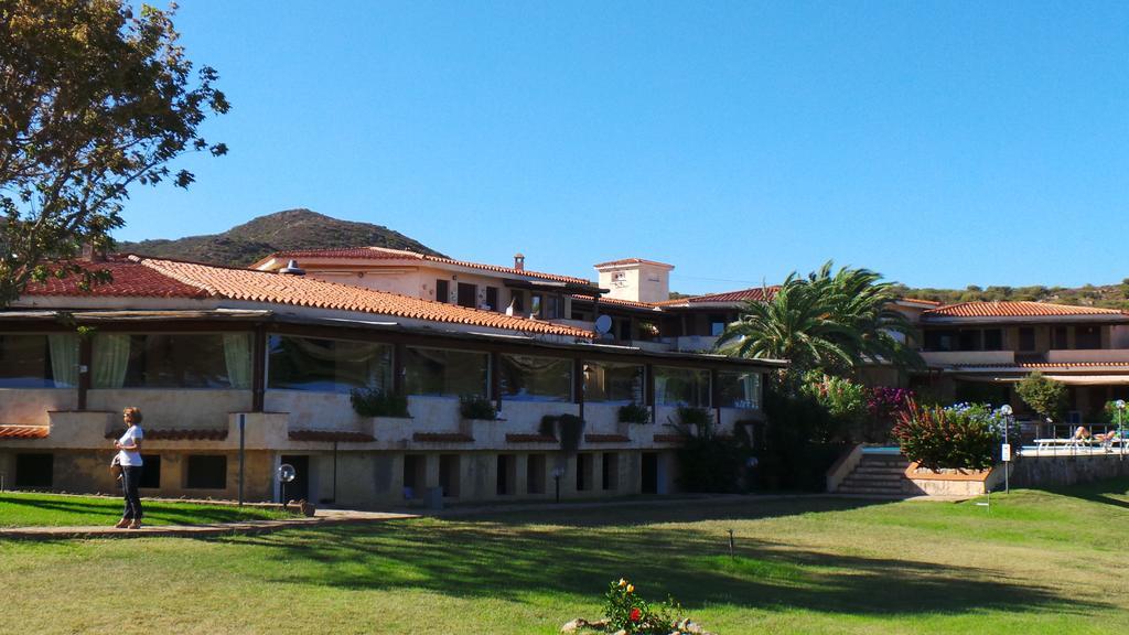 Residence Sottomonte Golfo Aranci Eksteriør billede